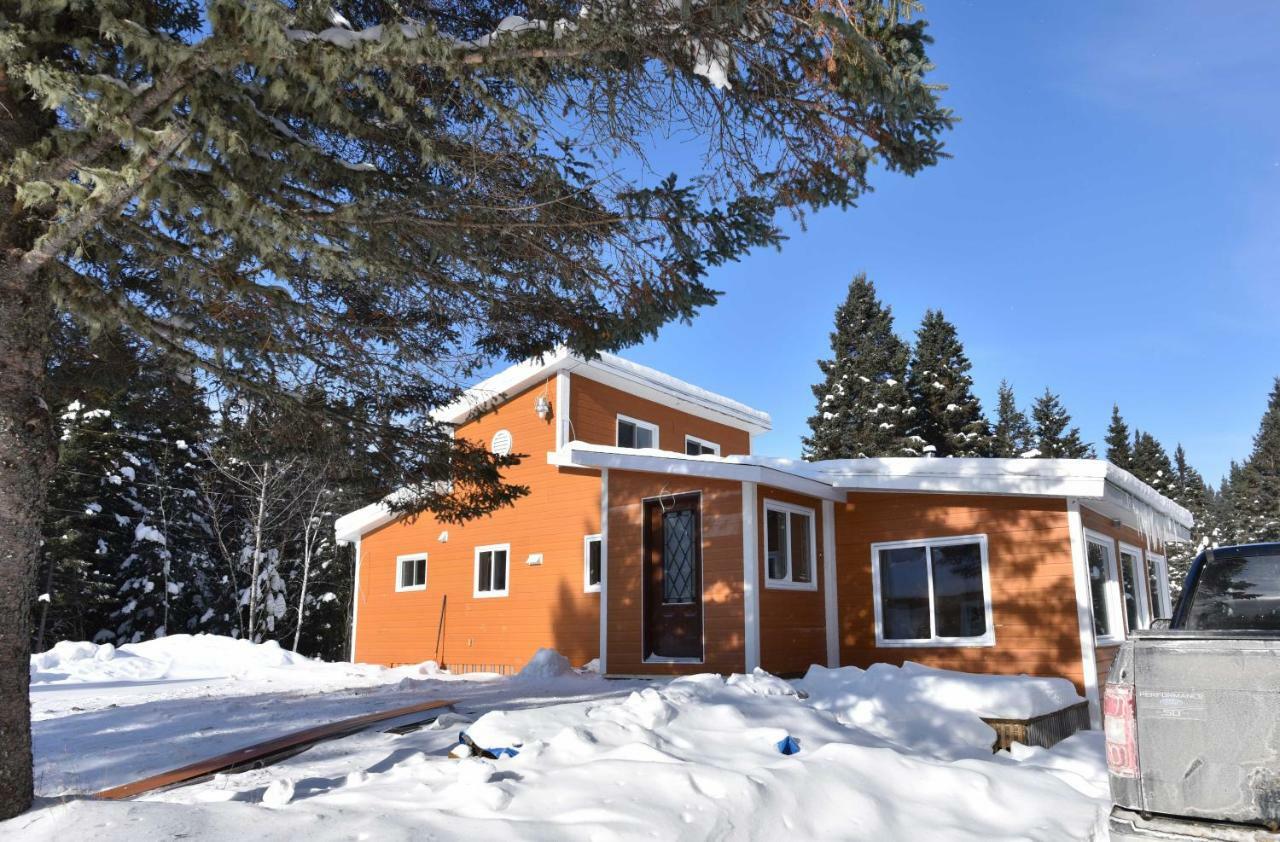 Chalet Le Louna - Les Chalets Spa Canada Ла Мале Екстериор снимка